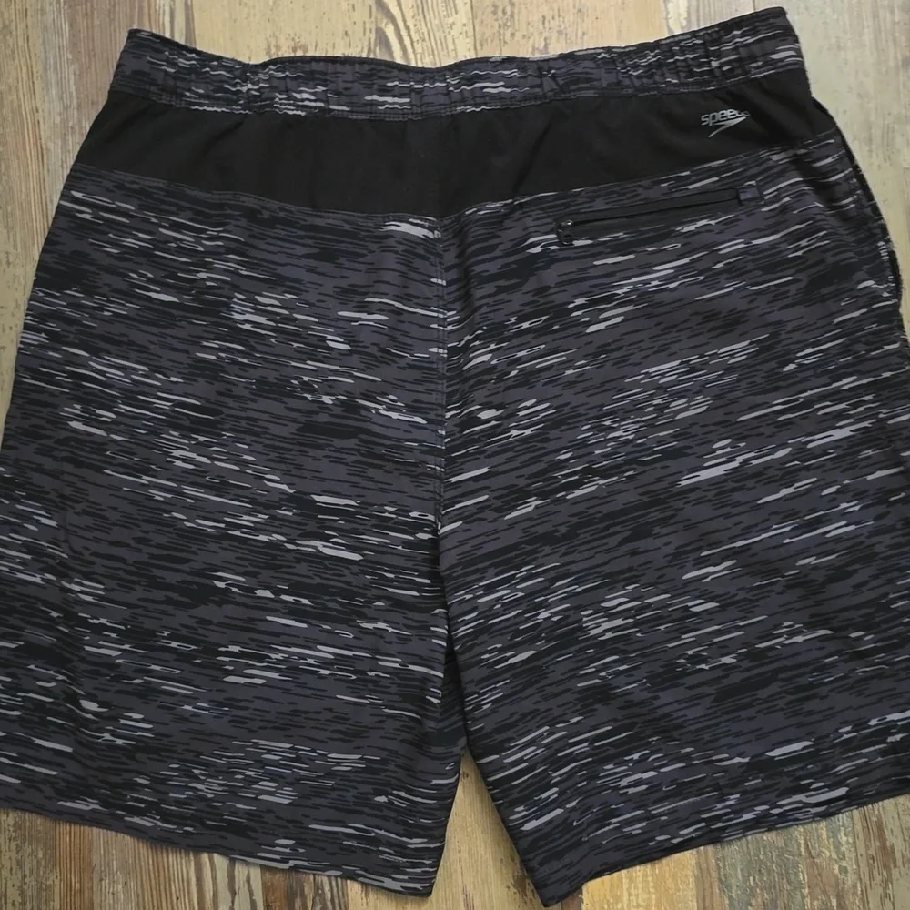 Speedo Mens Swim Trunk Knee Length Tech Volley Size US: XL‎ Black